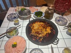 -旧街市鲜货老火锅(大光路店)