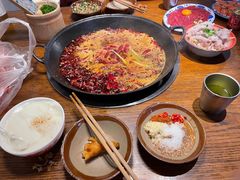 -萍姐火锅·公路夜市(武汉首店)