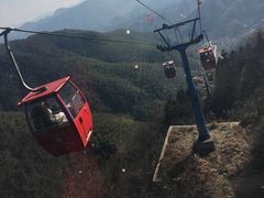 -浙东第一尖雪山欢乐谷