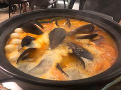 糟粕醋海鲜锅-香香海南菜餐厅