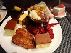 -荣誉国际酒店-云顶旋转餐厅