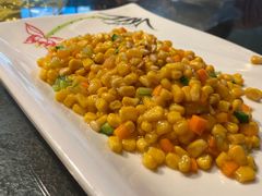 -靠山屯东北农家菜(八龙桥雅苑店)