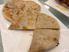 羊肉馅饼-那达慕蒙古风味酒楼
