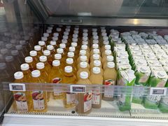 -盒马鲜生(红莲店)