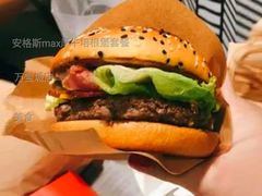 安格斯max厚牛培根堡套餐-麦当劳(杭州临平万达广场店)