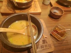 -良米山·云南野生菌过桥米线(上海首店)