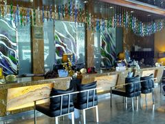 -昆明朗威酒店(昆明站火车站双桥夜市风情街店)