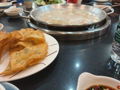 -老来福·非遗酸汤兔(凯旋路店)