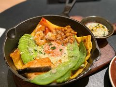 牛油果三文魚鮮蝦全餐-农畉LONFOOD(万象天地店)