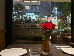 -ELI FALAFEL Lebanese&Mediterranean黎巴嫩美食(富城路店)