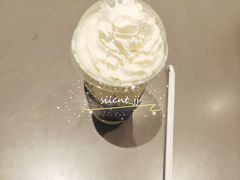 -星巴克臻选(北京银泰店)