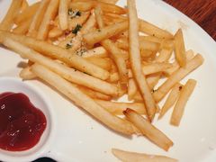 -玛格萝妮比萨屋(陆家浜路店)