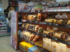 -全家便利店(天目山路三店)