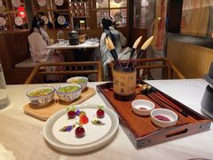 -唐猫庭院·千年陕菜(大唐不夜城店)