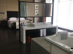 -南美元生态大酒店(海珠店)