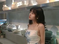 -洪小鹏生活美学馆(领SHOW天地店)