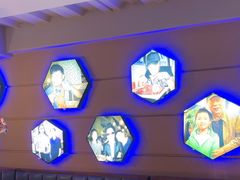 -沪小胖·小龙虾·蓝龙王(八佰伴店)