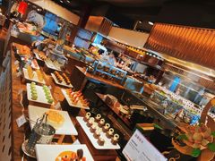 自助取餐区-广州中心皇冠假日酒店-环市食坊·海鲜自助餐厅