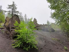 -峡谷浮石林景区