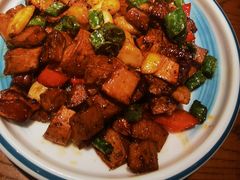 -雪乡阁东北农家菜(颛桥约好休闲街店)