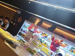 -涨巢·潮玩水疗局