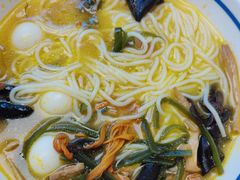 -蓉李记成都名小吃(宜昌伍家岗万达店)