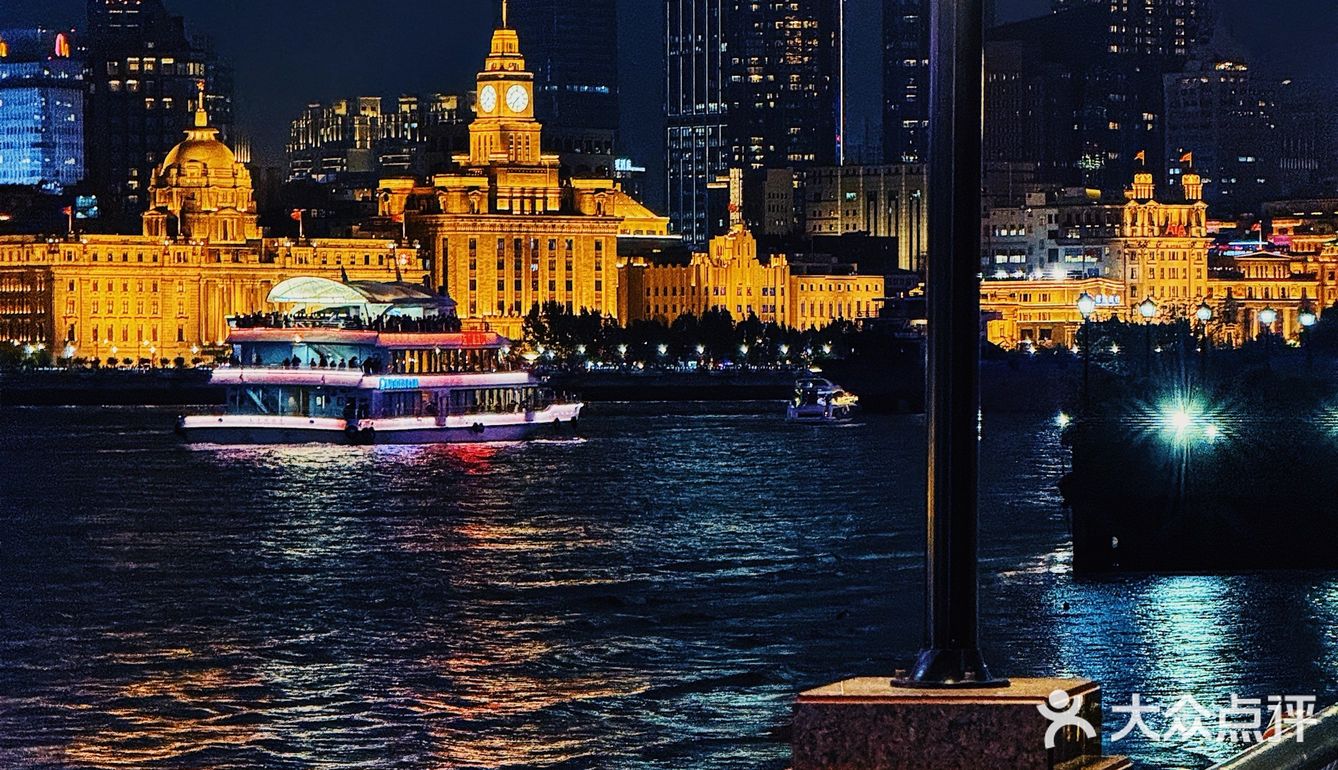 新店❗开在黄浦江邮轮上的高级餐厅🛳️
