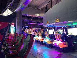 -嗨翻Hi-Fun竞技主题乐园·蹦床团建生日聚会(五棵松华熙店)