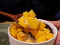 芒果白雪黑糯米-小团圆糖水铺(襄阳南路店)