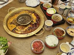 -哥老官重庆美蛙鱼头(日月光店)