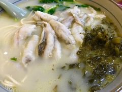 -明呈黄鱼面馆(斜土路店)