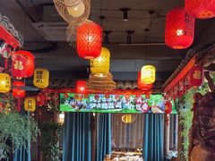 -头上红煨盐鸡乡村食府