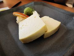 -彳亍咖啡·这里(水湾路店)