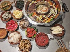 -周幺妹重庆老火锅(银泰城总店)