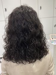 -镁连社·美联社