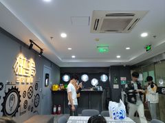 -狂想局密室逃脱(宝山万达店)