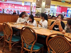 大堂-萨莉亚意式餐厅(新洲家乐福店)