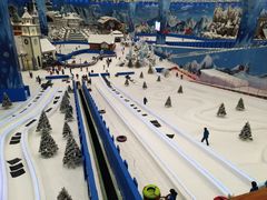 -长沙湘江冰雪世界