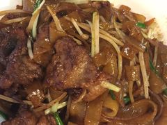 -新大咀港式茶餐厅(宝山万达店)