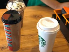 红茶拿铁鸳鸯-星巴克臻选(济南万达店)