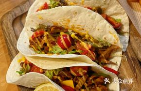 Beef Cheese Tacos