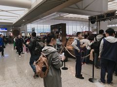 -星巴克(上海虹桥站2A检票口)