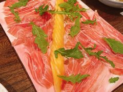 -斯普汇生蚝牛排馆(中骏世界城店)