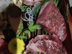 -山川小町·极番烧肉(新地假日广场店)