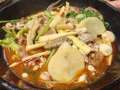 -万记麻辣烫国展总店
