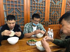 -刘信牛羊肉泡馍小炒(回民街店)