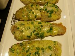 -HIHE Bistro·Oyster Bar(华熙live店)