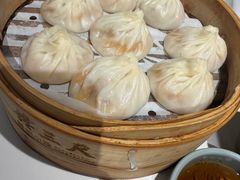 -馋三尺蟹粉小笼(人民广场店)