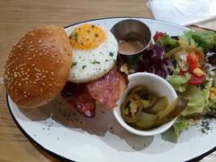 -HELLO 27 意面·沙拉·帕尼尼