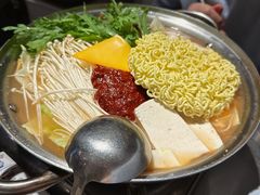 部队汤-富乐满韩国正宗炸鸡韩国料理(虹泉路店)